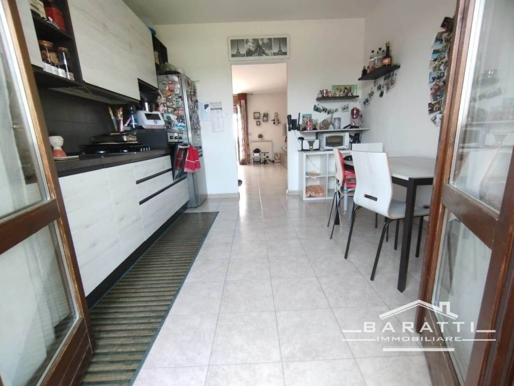 Appartamento a Curtatone - Foto 3