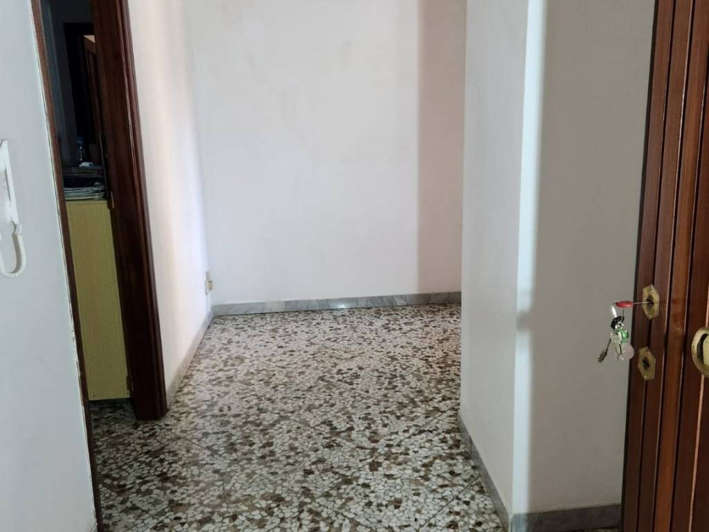 Appartamento a Bari in Via Giulio Petroni - Foto 5