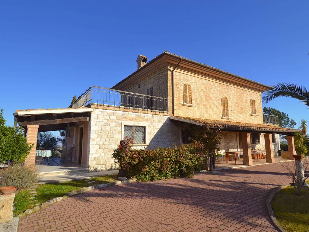Villa a Ancarano in Collinare - Foto 3
