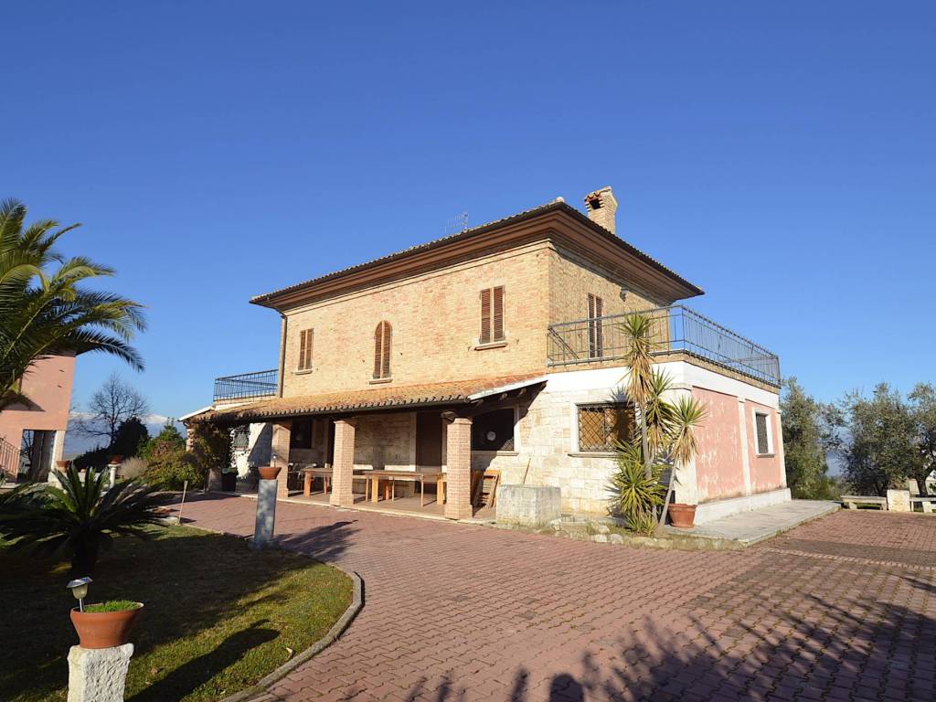 Villa a Ancarano in Collinare - Foto 5