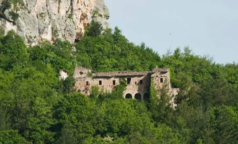 Rustico / casale a Ascoli piceno in Località ROSARA - Foto 5