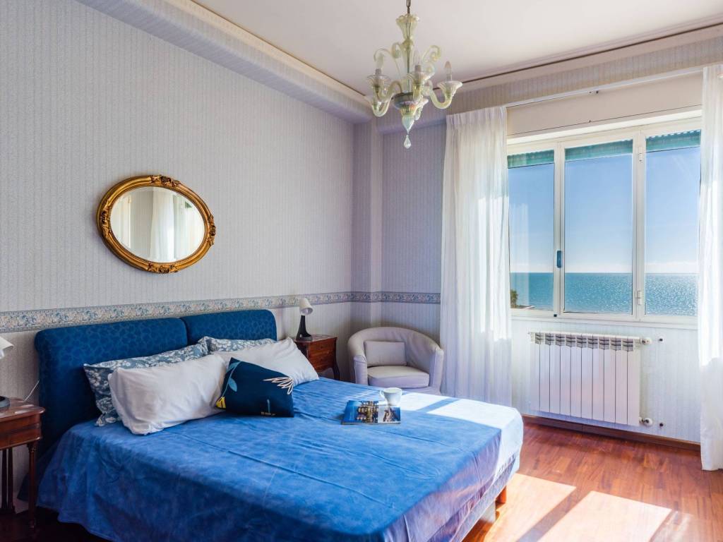 Appartamento a Pozzallo in Via Rosolino Pilo - Foto 5