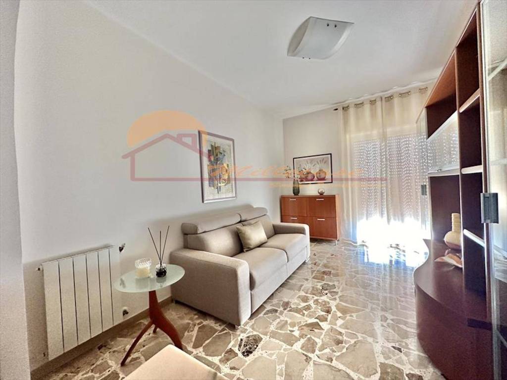 Appartamento a Siracusa in Viale dei Comuni - Foto 2