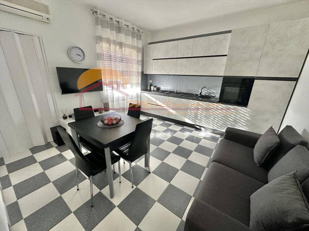 Appartamento a Siracusa in Viale dei Comuni - Foto 4