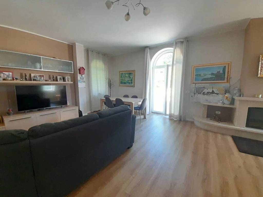 Villa a Isernia in Località Colle Verde - Foto 3