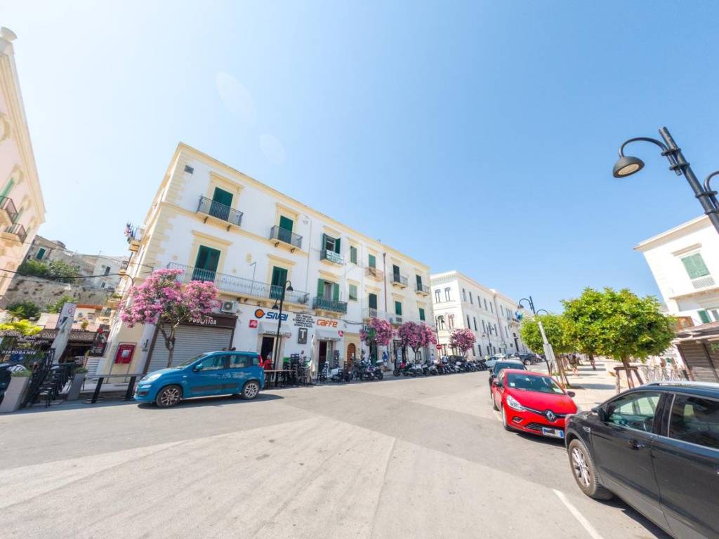 Appartamento a Vieste in Via Tenente Alessandro Petrone, 10 - Foto 3