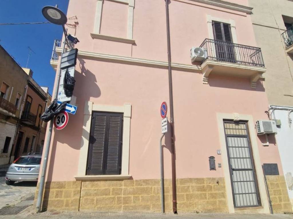Casa indipendente a Brindisi in Via S. Aloy, 2 - Foto 4