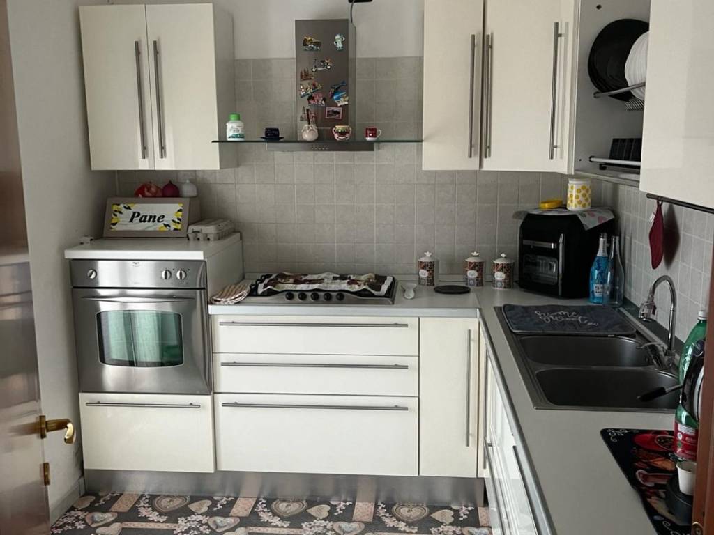 Appartamento a Mondragone in Via Duca degli Abruzzi - Foto 4