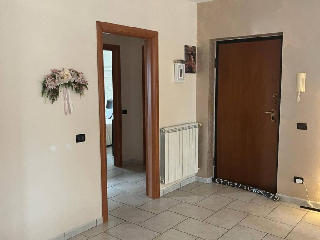 Appartamento a Mondragone in Via Duca degli Abruzzi - Foto 5