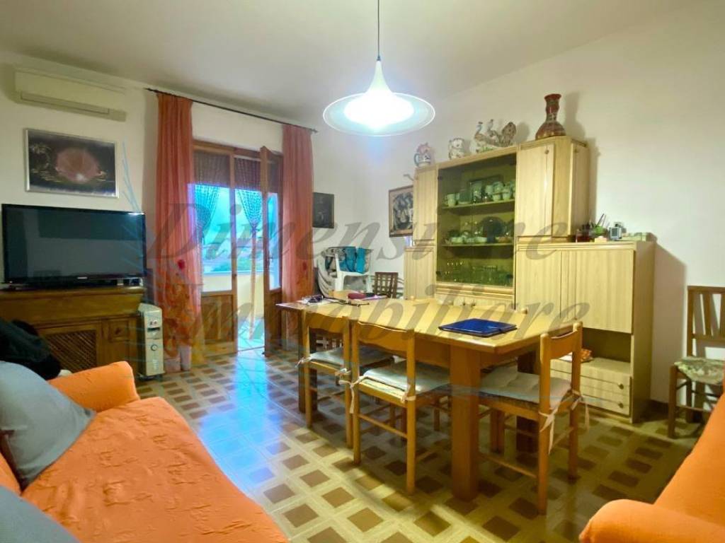 Appartamento a Rosignano marittimo in Via Veneto - Foto 3