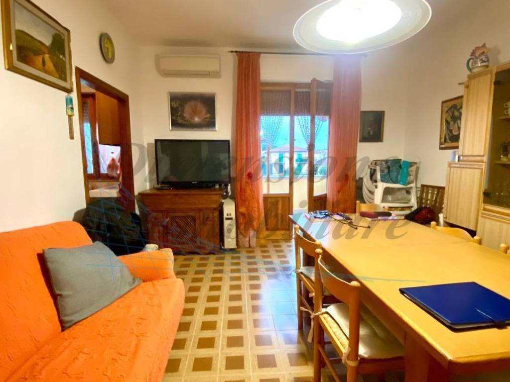 Appartamento a Rosignano marittimo in Via Veneto - Foto 4