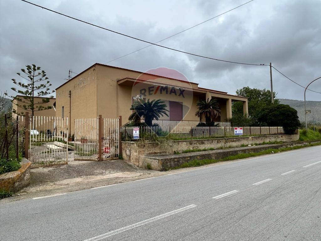Casa indipendente a Valderice in Via Dei Marmi, 2 - Foto 2