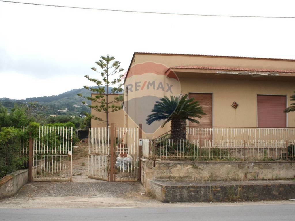 Casa indipendente a Valderice in Via Dei Marmi, 2 - Foto 4