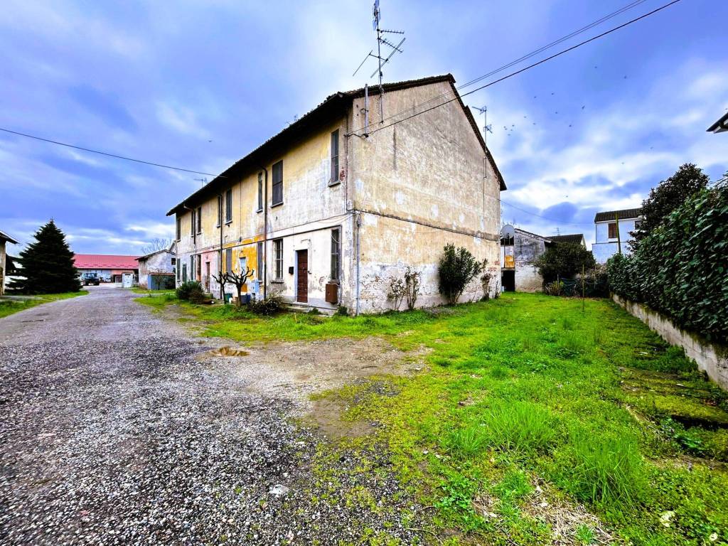 Rustico / casale a Marcignago in Via Borgo, 20 - Foto 2