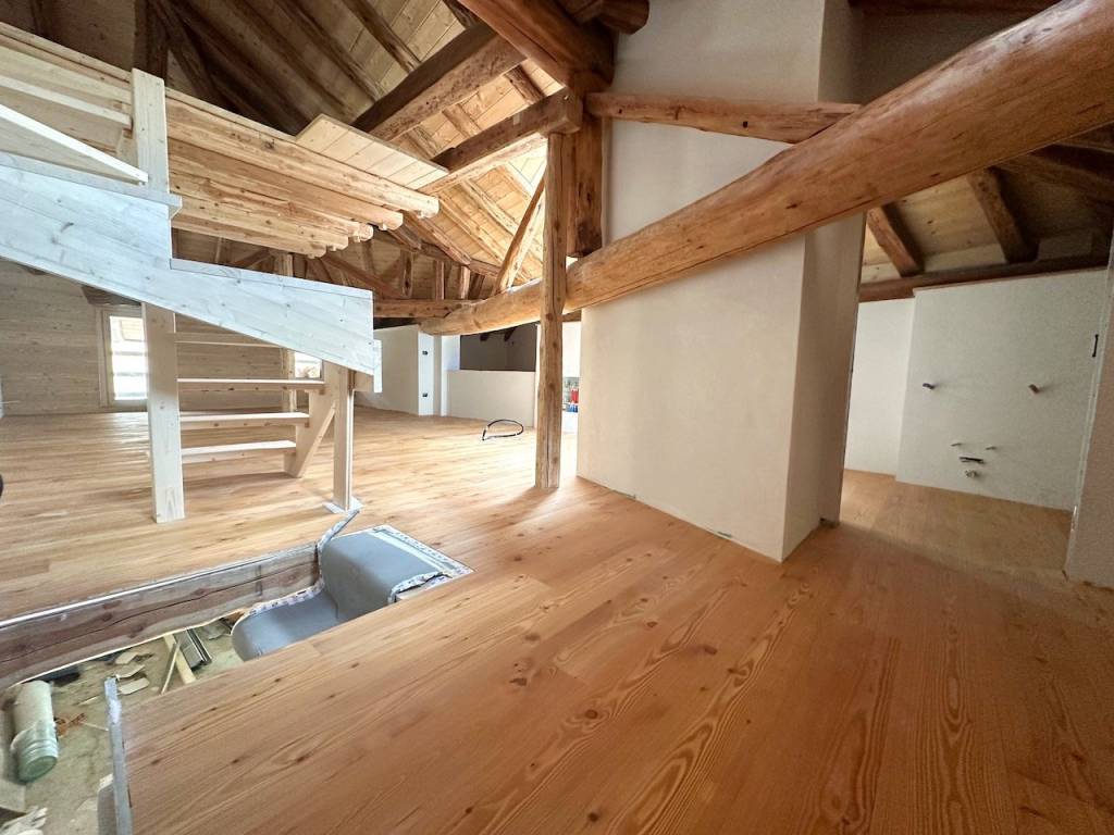 Attico / mansarda a Gressoney-saint-jean in Via Puro Waeg, 1 - Foto 2