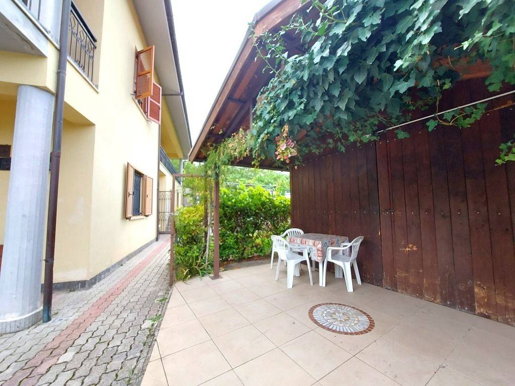 Villa a Poggio picenze in SS17 - Foto 4