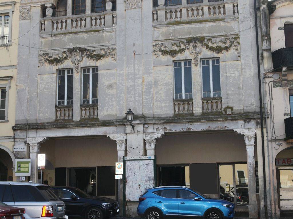 Immobile a Valenza in Piazza 31 martiri, 19 - Foto 2