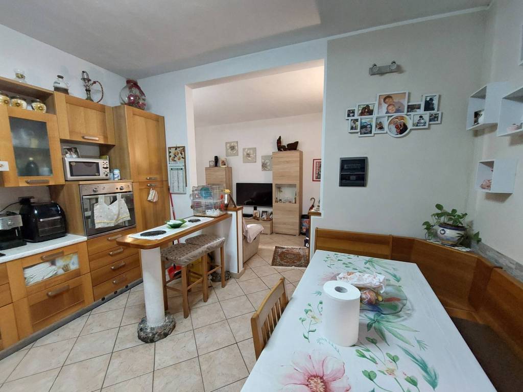 Appartamento a Pistoia in Via Modenese - Foto 2