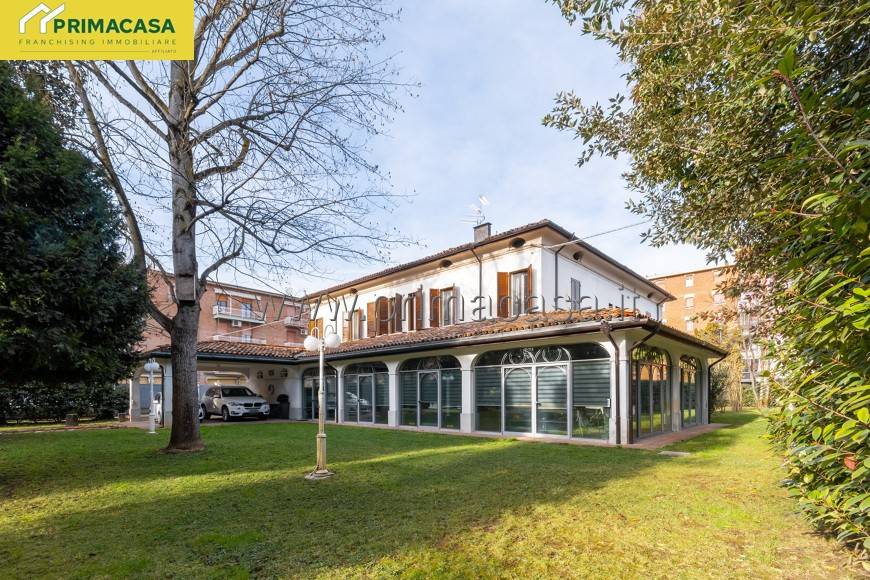 Villa a Carpi in Via Meloni di Quartirolo, 80 - Foto 2