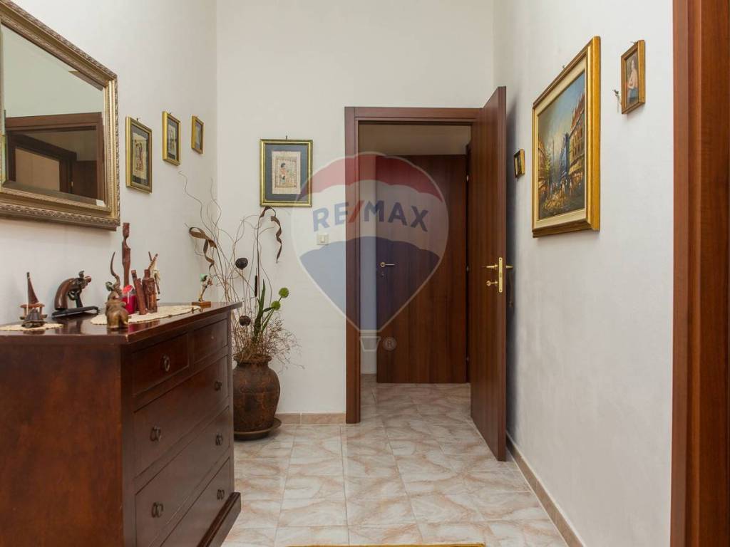 Appartamento a Gravina di catania in Via Vittorio Emanuele II, 79 - Foto 4