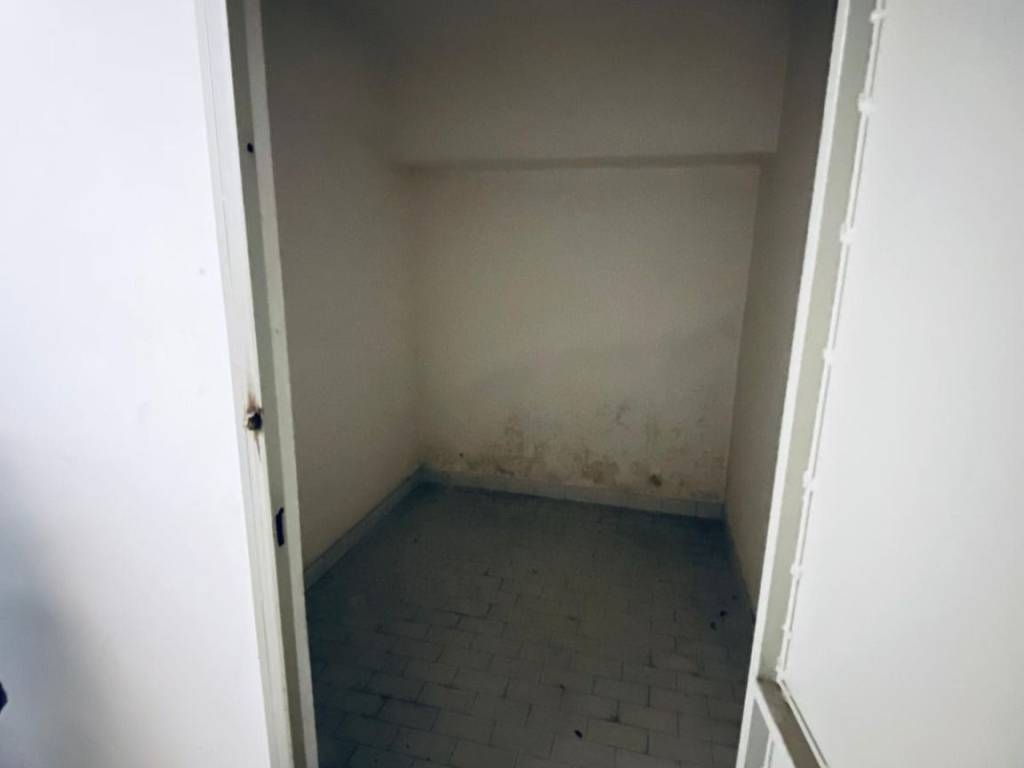 Box / garage a Maddaloni in Via Napoli, 323 - Foto 2