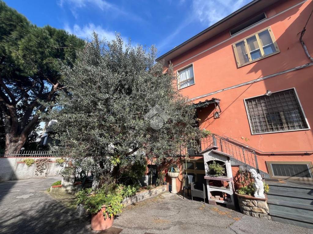 Casa indipendente a Montemurlo in Via Caravaggio, 95 - Foto 2