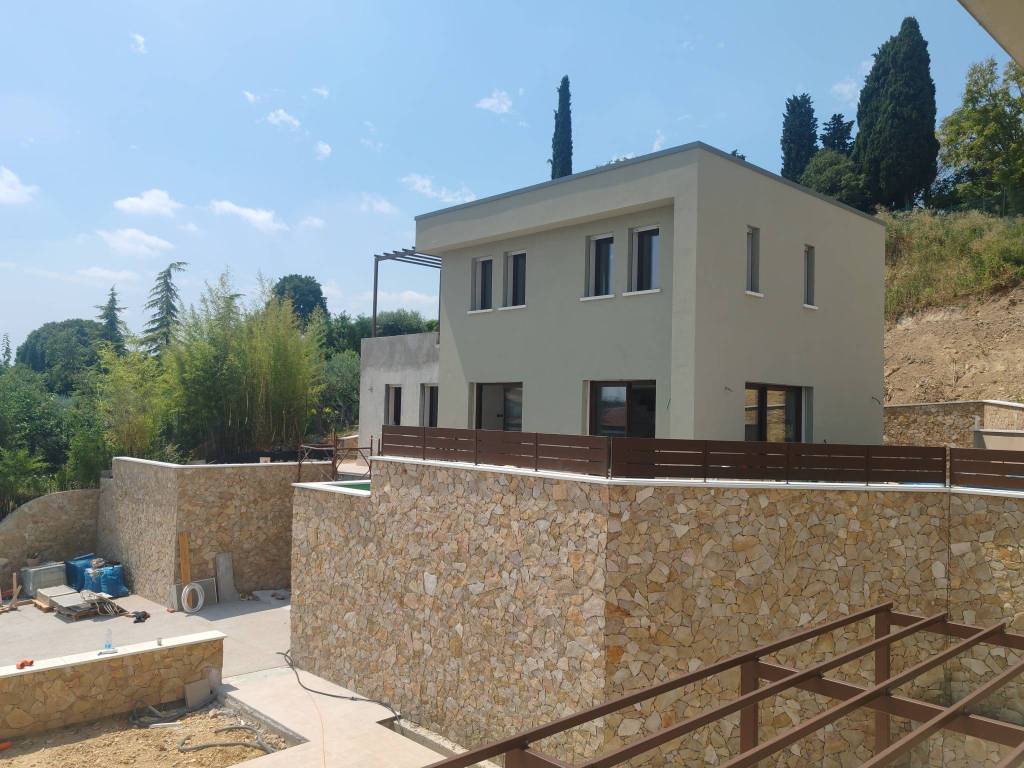 Villa a Verona in Via Castello San Felice - Foto 2