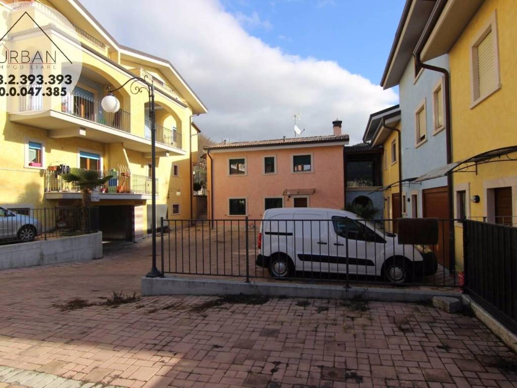 Villetta a schiera a L'aquila in Via Caprini - Foto 3