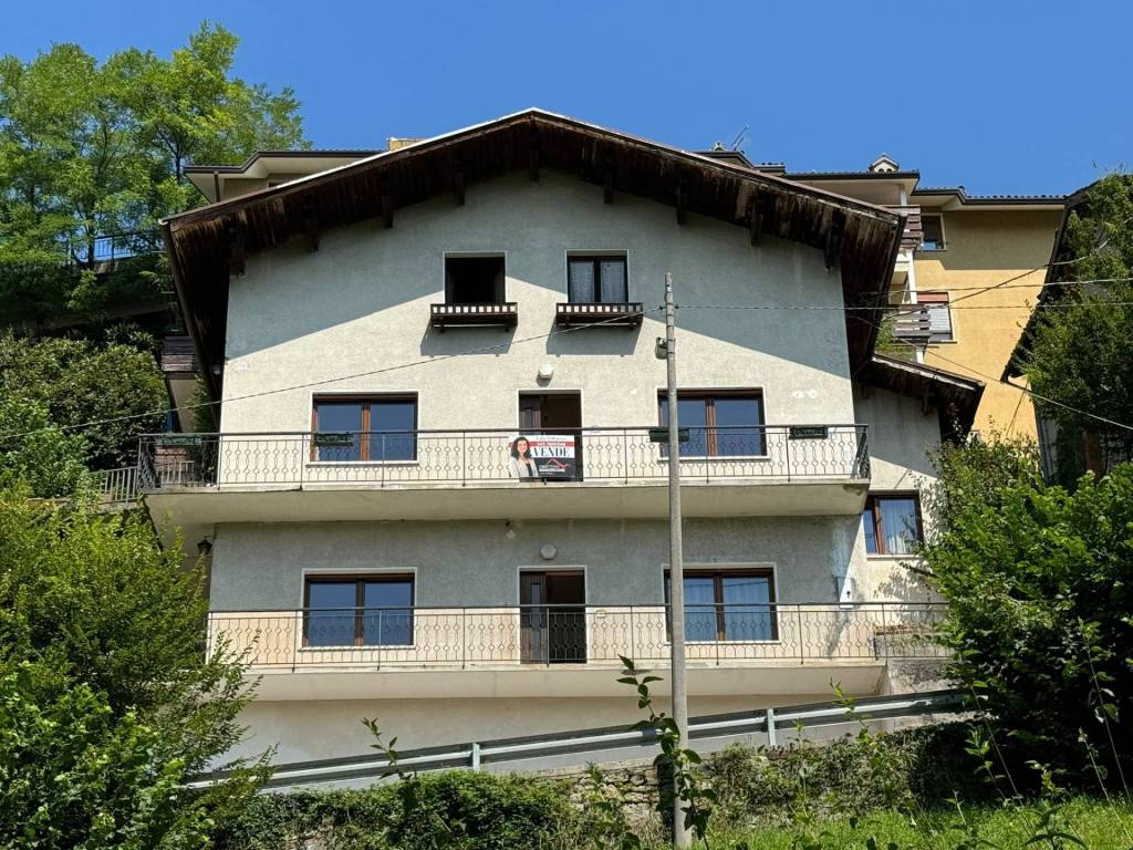 Casa indipendente a Belluno in VIA LAMBIOI, 10 - Foto 2