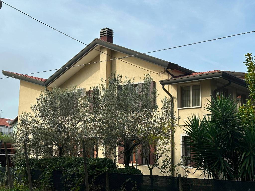 Villa a Jesolo in Via Borgo San Giovanni, 3 - Foto 2
