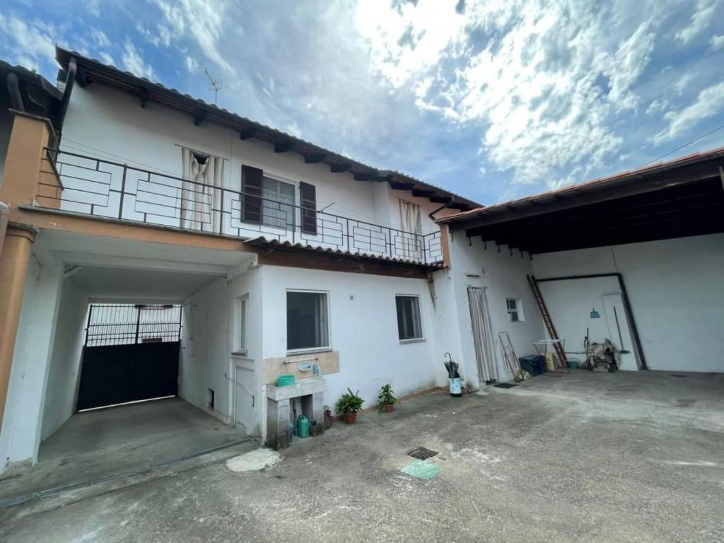 Villa a Caresana in Via Pellico, 38 - Foto 4
