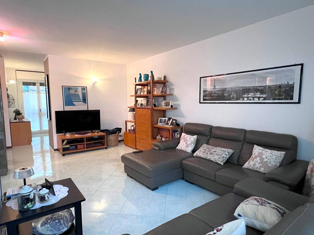 Appartamento a Casatenovo in Via Leone XIII, 3 - Foto 4