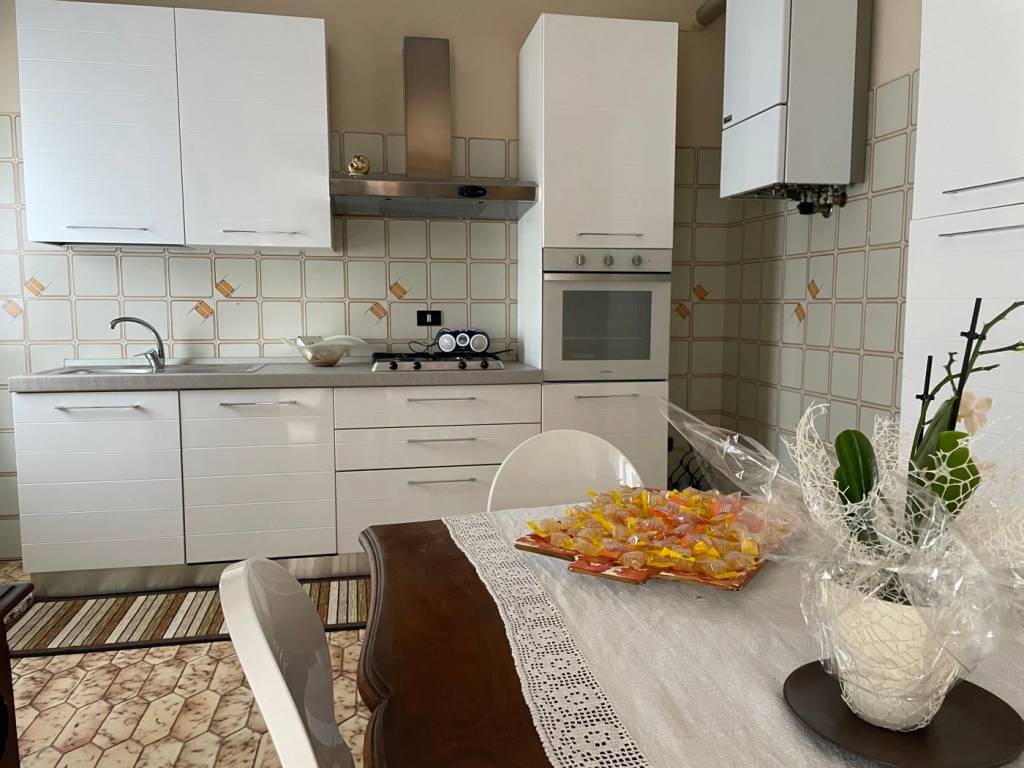 Appartamento a Pescara in Salita Cellini, 13 - Foto 2