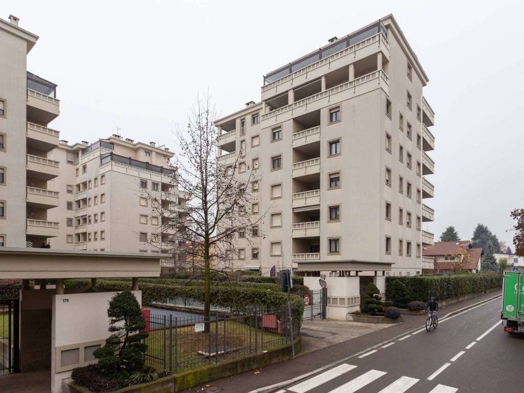 Appartamento a Caronno pertusella in Via Nino Bixio - Foto 3