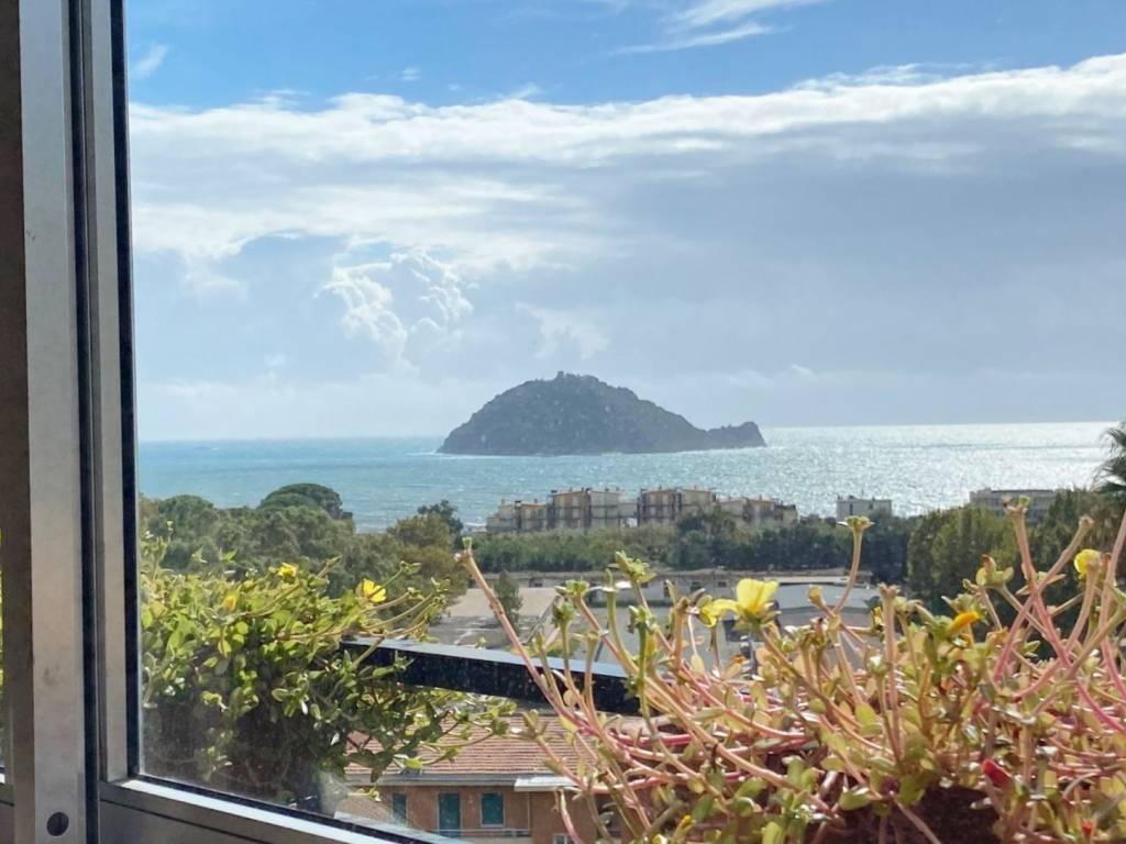 Appartamento a Albenga in Via Piave - Foto 2