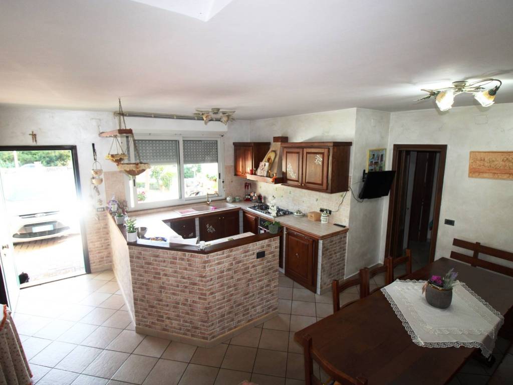 Villetta a schiera a Civitanova marche in Via Vasco De Gama - Foto 4