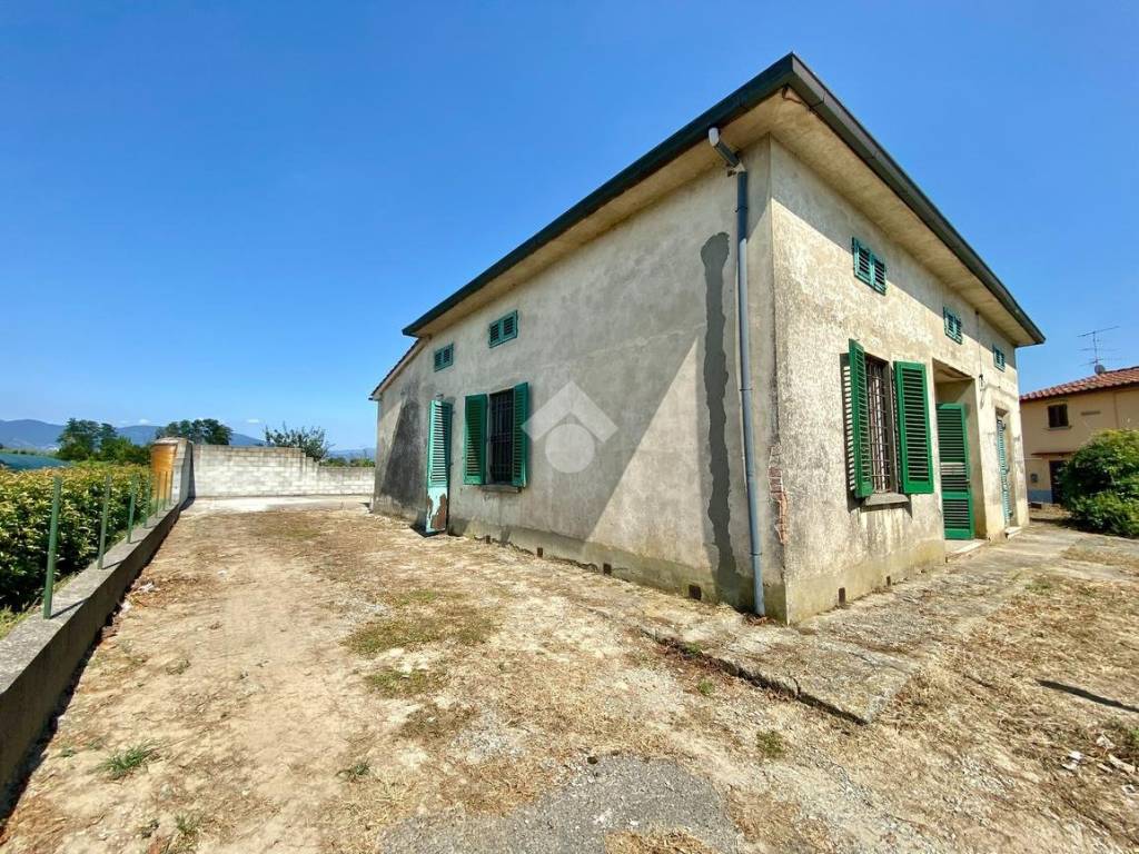 Casa indipendente a Pistoia in Via S. Sebastiano, 17 - Foto 5