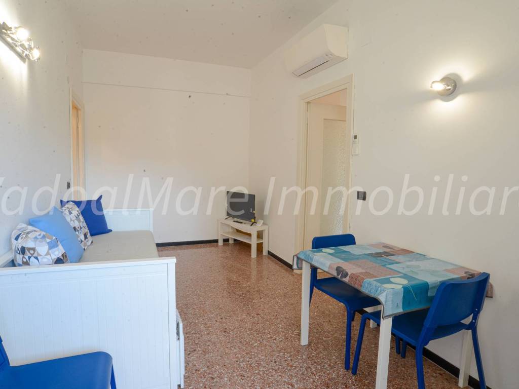 Appartamento a Savona in Via Carissimo e Crotti, 3 - Foto 4