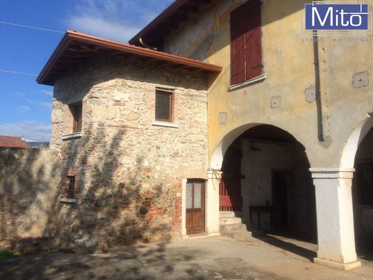 Rustico / casale a Prevalle in Via Volta, 40 - Foto 3