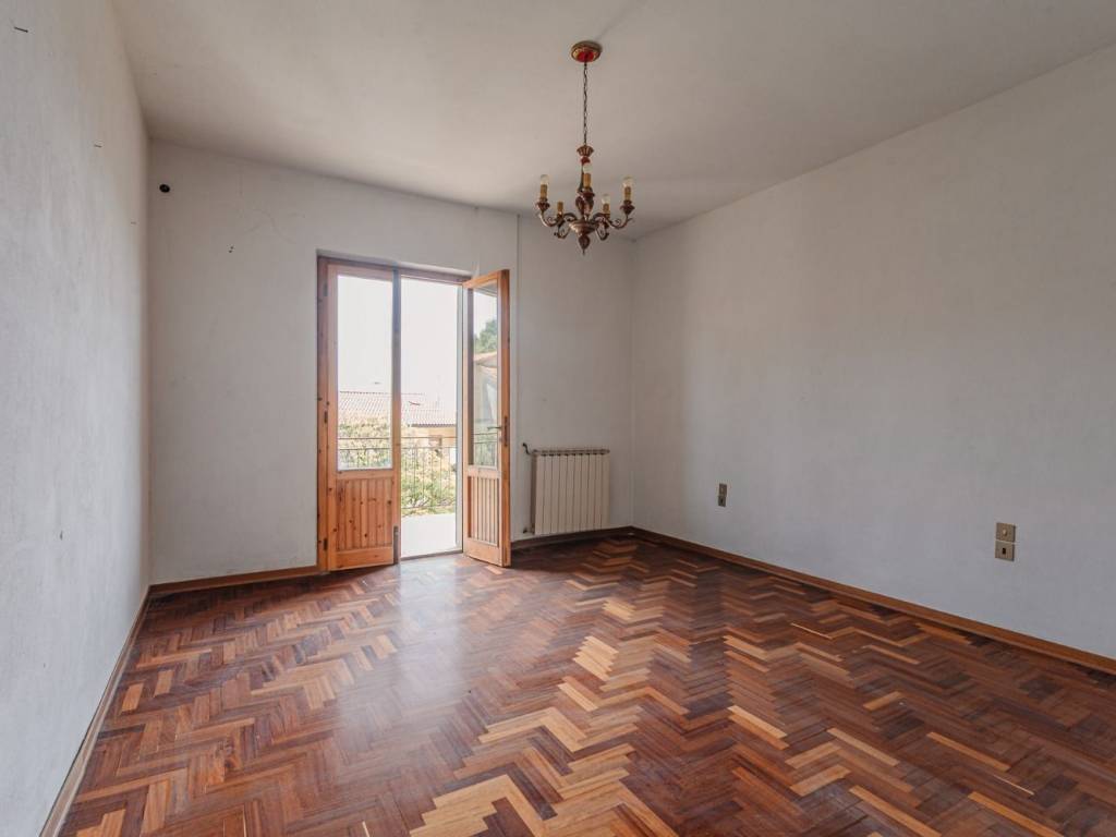 Appartamento a Cantagallo in Via di Migliana, 135 - Foto 2