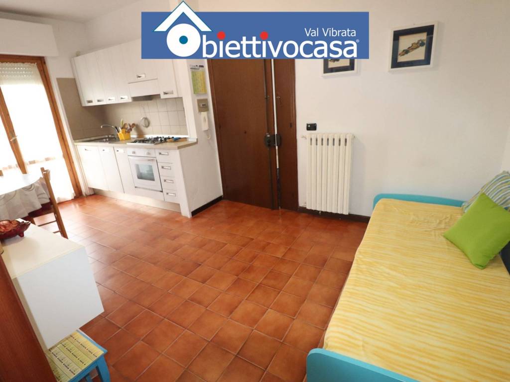 Appartamento a Alba adriatica in Via Merano, 7 - Foto 3