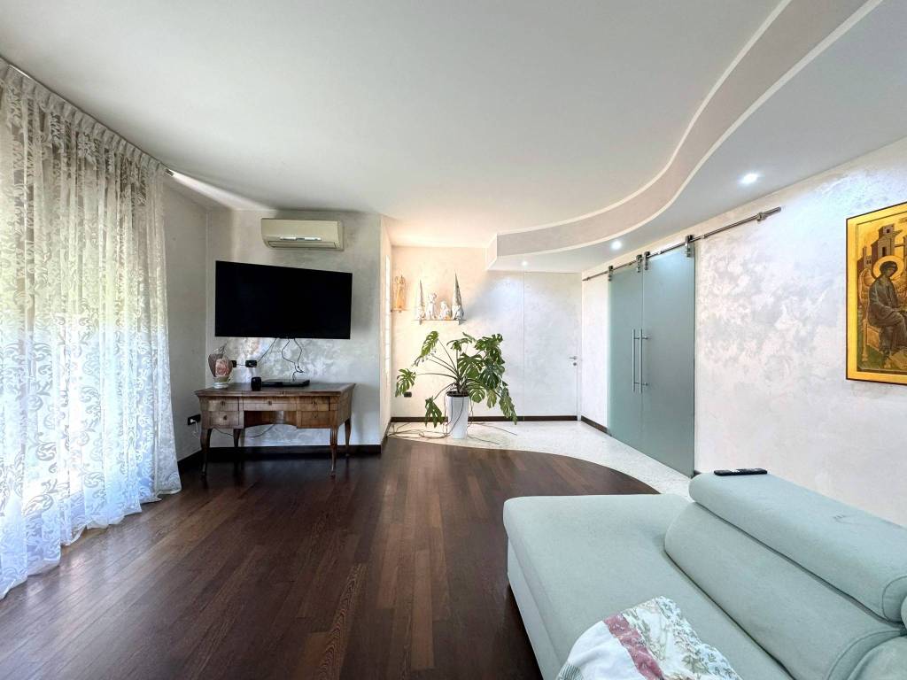 Villa a Porto viro in Via Roma, 5 - Foto 3