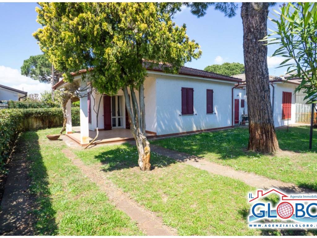 Villa a Comacchio in Viale Europa, 89 - Foto 2
