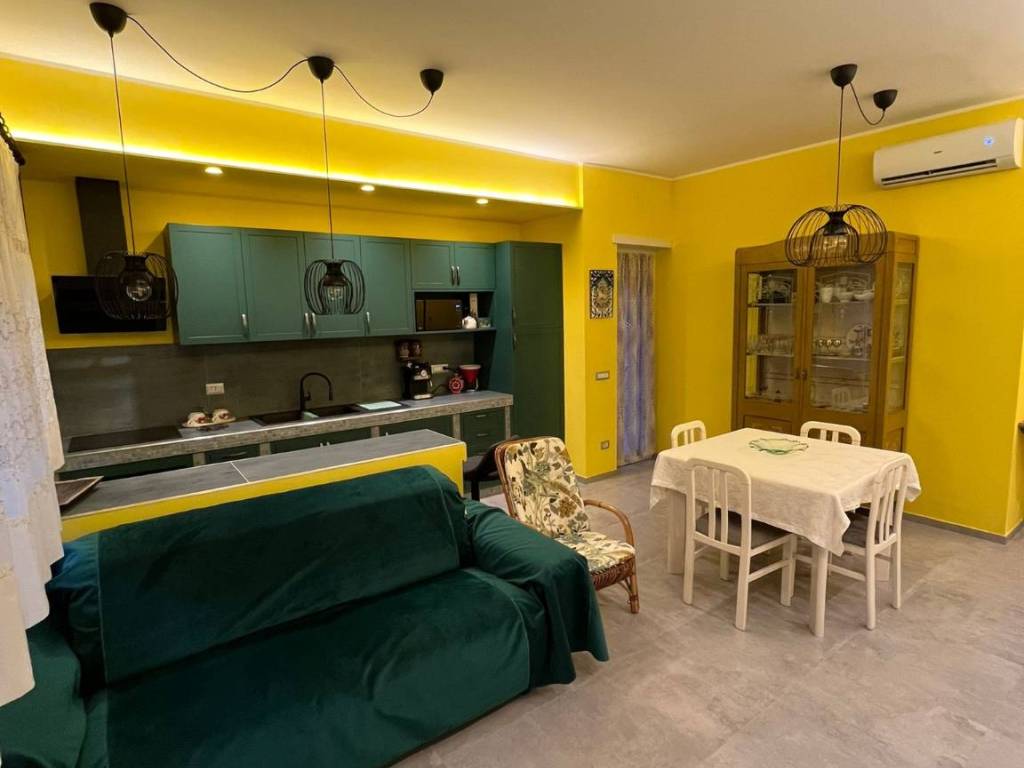 Appartamento a Terracina in Via Antonio Bottasso, 29 - Foto 5