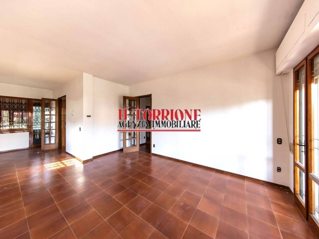 Villa a Pescia in Via dei Colli per Uzzano - Foto 5