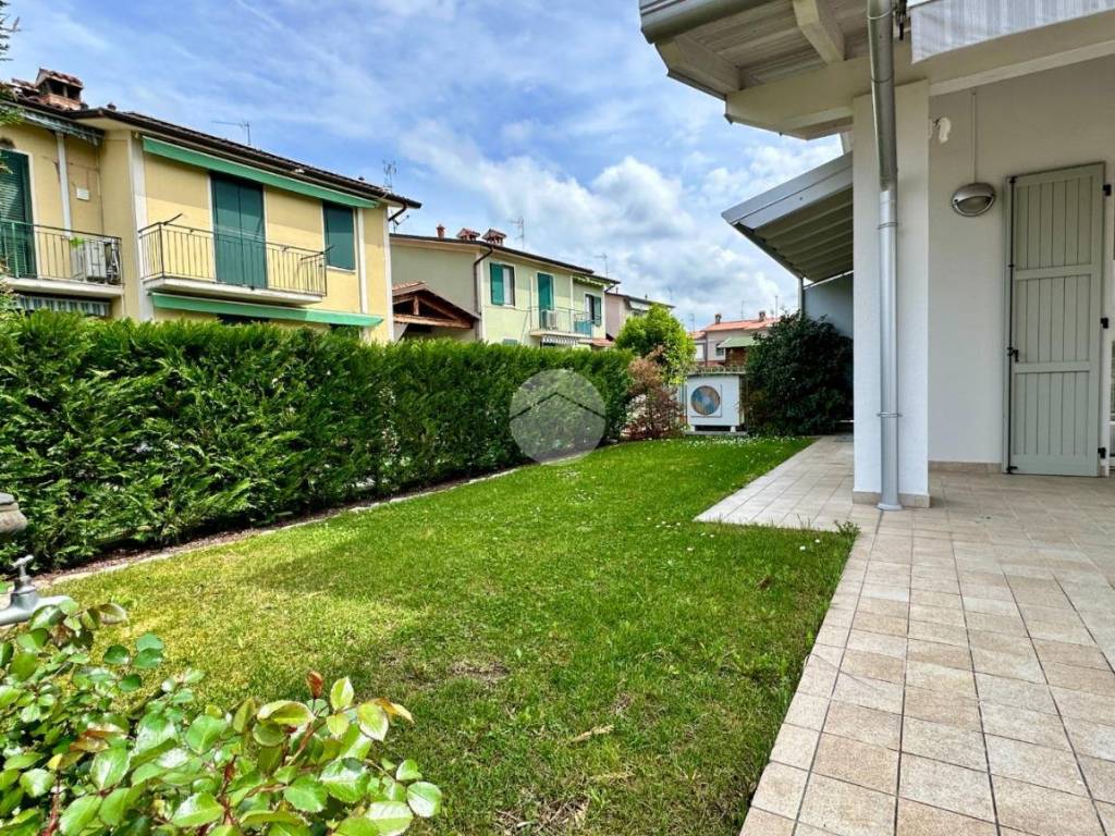 Villa a Poncarale in Via Liguria, 19 - Foto 2