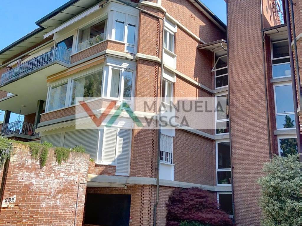 Appartamento a Torino in Strada San Vincenzo, 40 - Foto 1