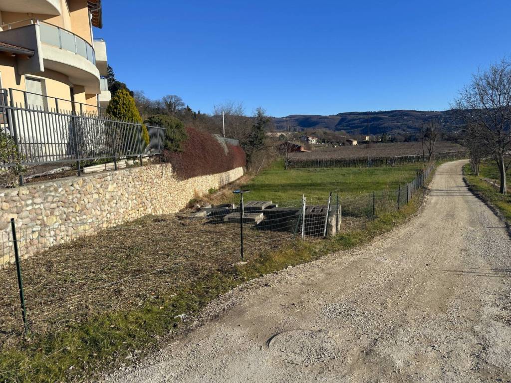 Terreno a San pietro in cariano in Strada dei Sabbioni - Foto 2