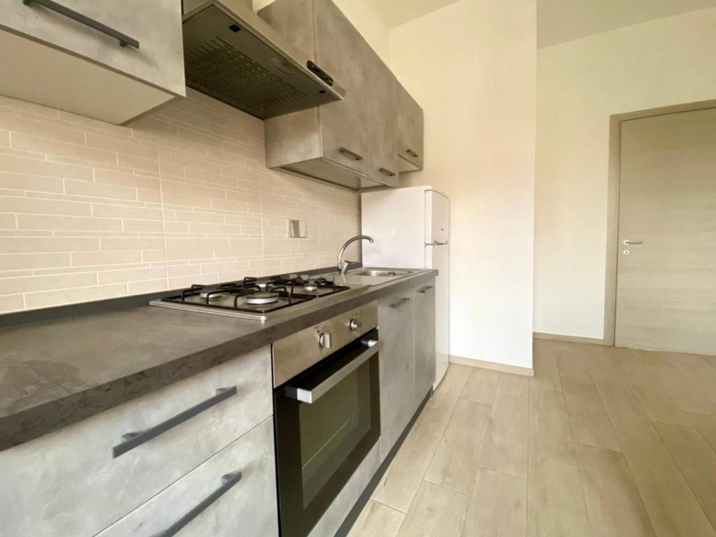 Appartamento a Ciriè in Via Paolo Braccini - Foto 2