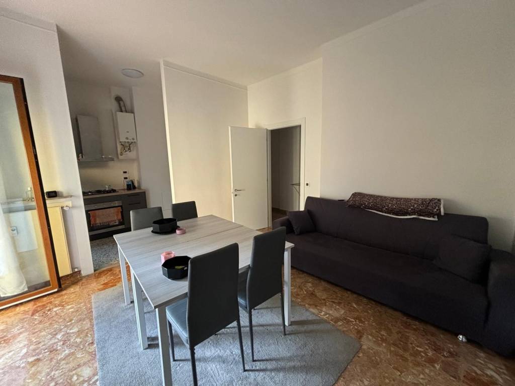 Appartamento a Cremona in Via Angelo Massarotti - Foto 2